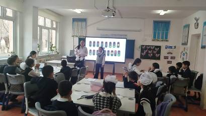 &quot;Көкмардан&quot; жалпы білім беретін мектеп КММ Қосымша білім беру педагогі Жаппарова Гүлжайнаның ұйымдастыруымен &quot;Жас табиғаттанушы&quot; үйірмесінің жетекшісі Аманжол Айгерім 28.01.2025 күні  _«Табиғат білгірлері»_ тақырыбында сайыс сабақ өтті.
