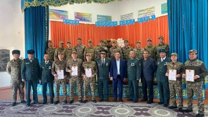 ҚҰТТЫҚТАЙМЫЗ   Түркістан облысының білім басқармасының Отырар ауданының білім бөлімінің ұйымдастыруымен 18 желтоқсан күні білім беру ұйымдарының алғашқы әскери және технологиялық дайындық пәні мұғалімдерінің арасында ұйымдастырылған &quot;Үздік әскери жет