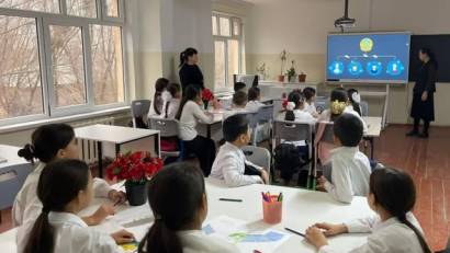 Біз сыбайлас жемқорлыққа қарсымыз